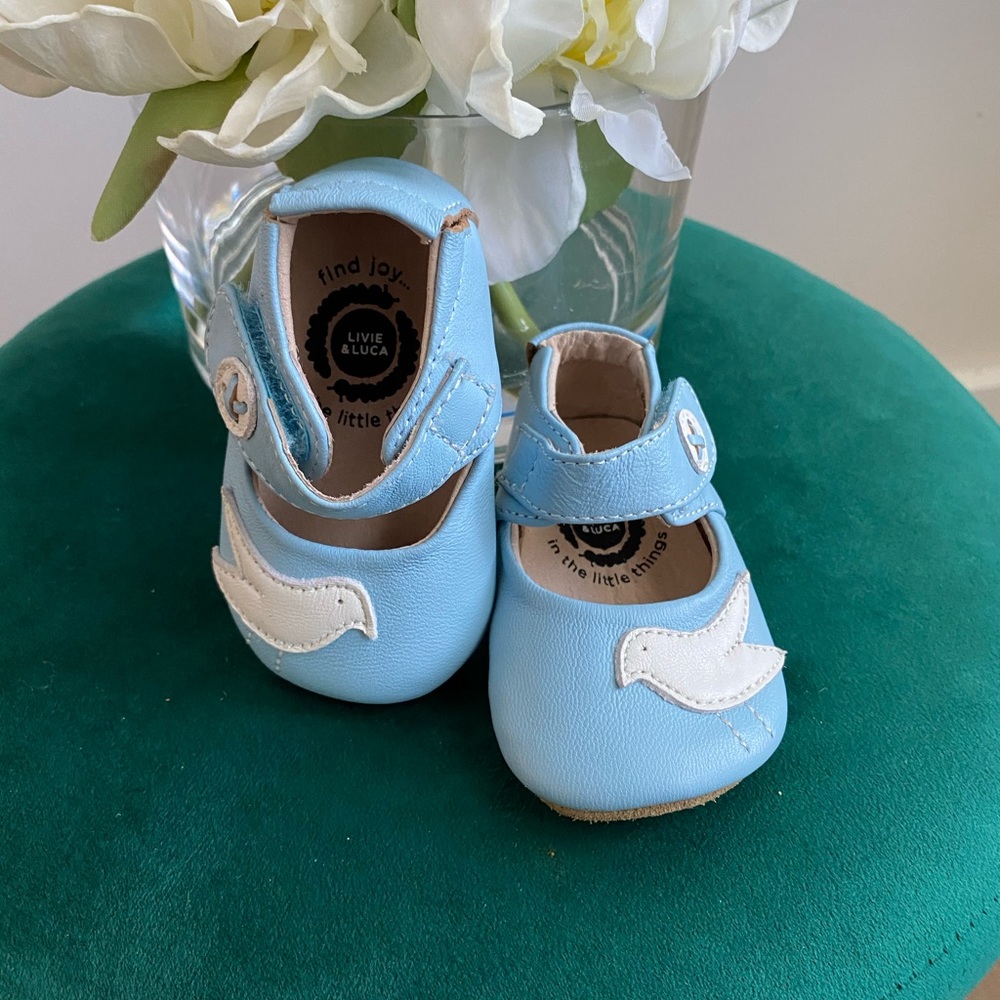 Livi & Luca baby shoes rtl:$49 Mint Condition
